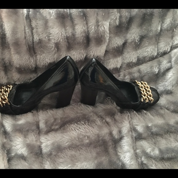 Tory Burch - Picture 5 of 8